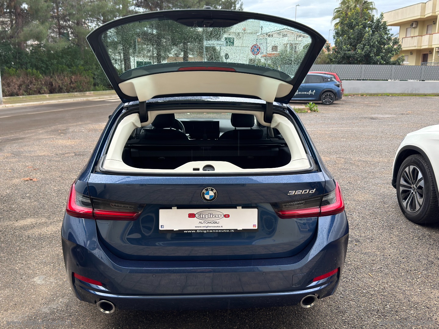 320d 48V Touring - immagine 9