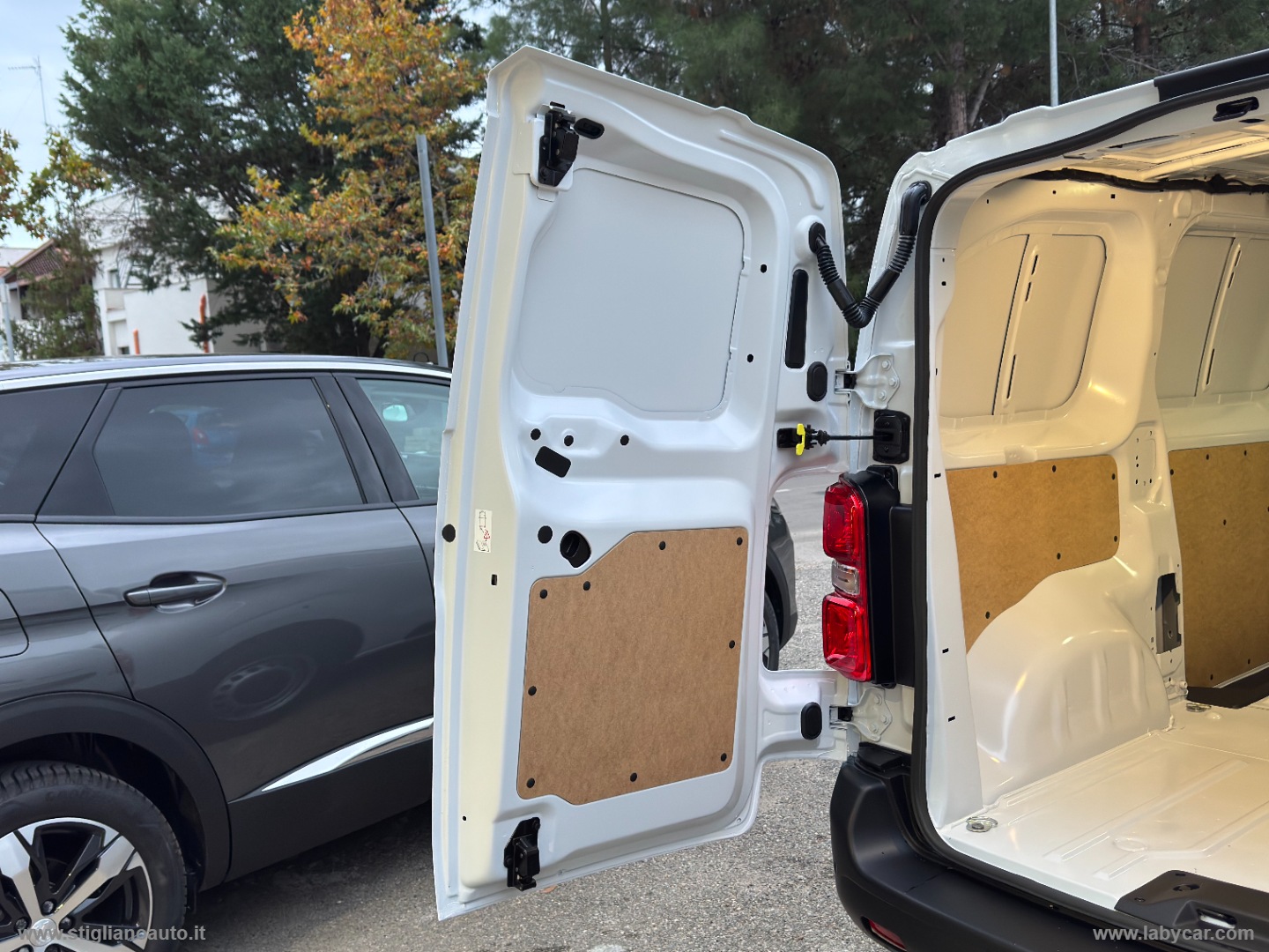 Scudo 1.5 120 S&S Furg. +IVA - immagine 9