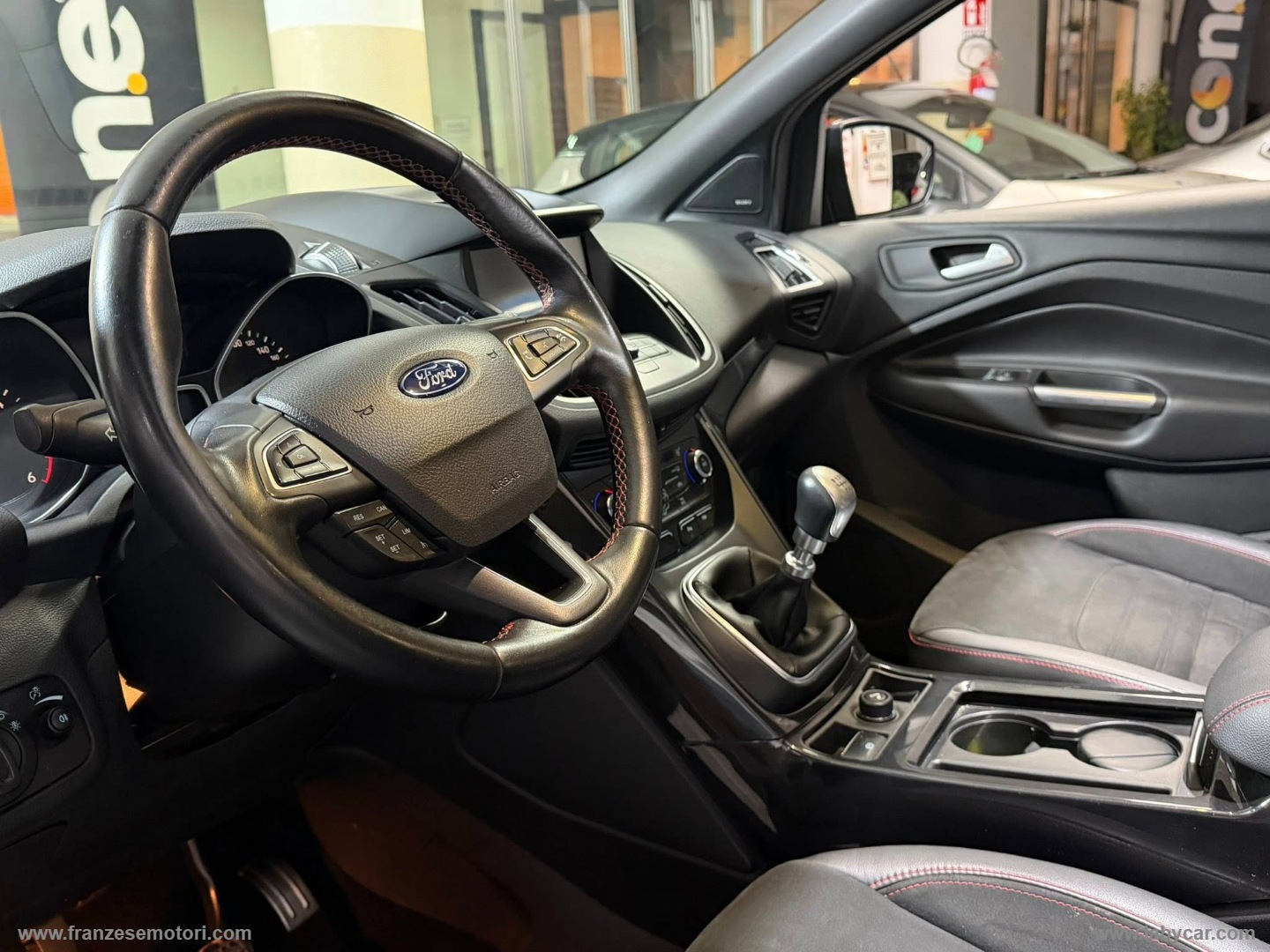 Kuga 2.0 TDCI 150CV S&S 2WD ST-Line Bus. KM CERTIFICATI - PROV. BO- ACCESSORIATA - immagine 9