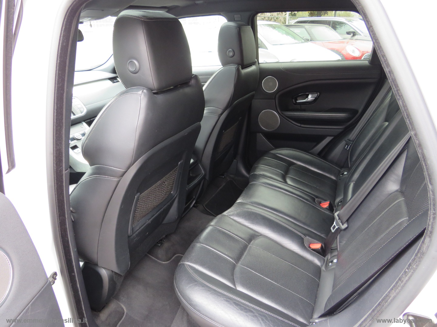 RR Evoque 2.0 TD4 180CV 5p. HSE Dynamic - immagine 9