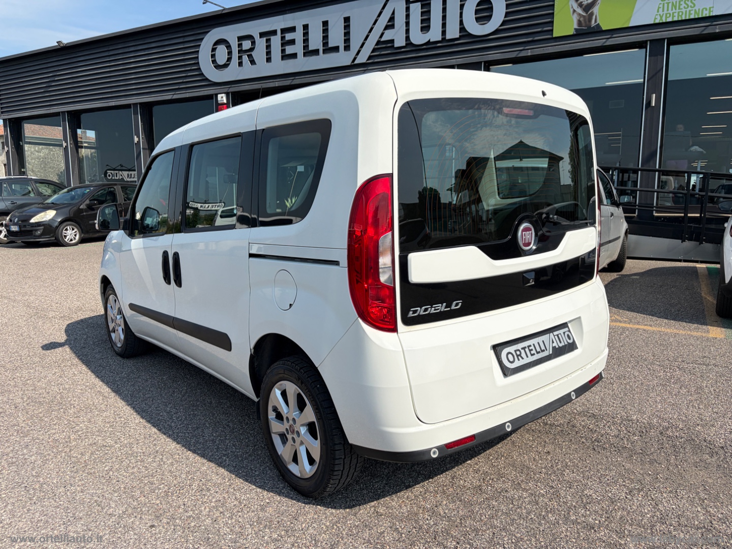 Doblò 1.6 MJT 95 CV Lounge - immagine 9