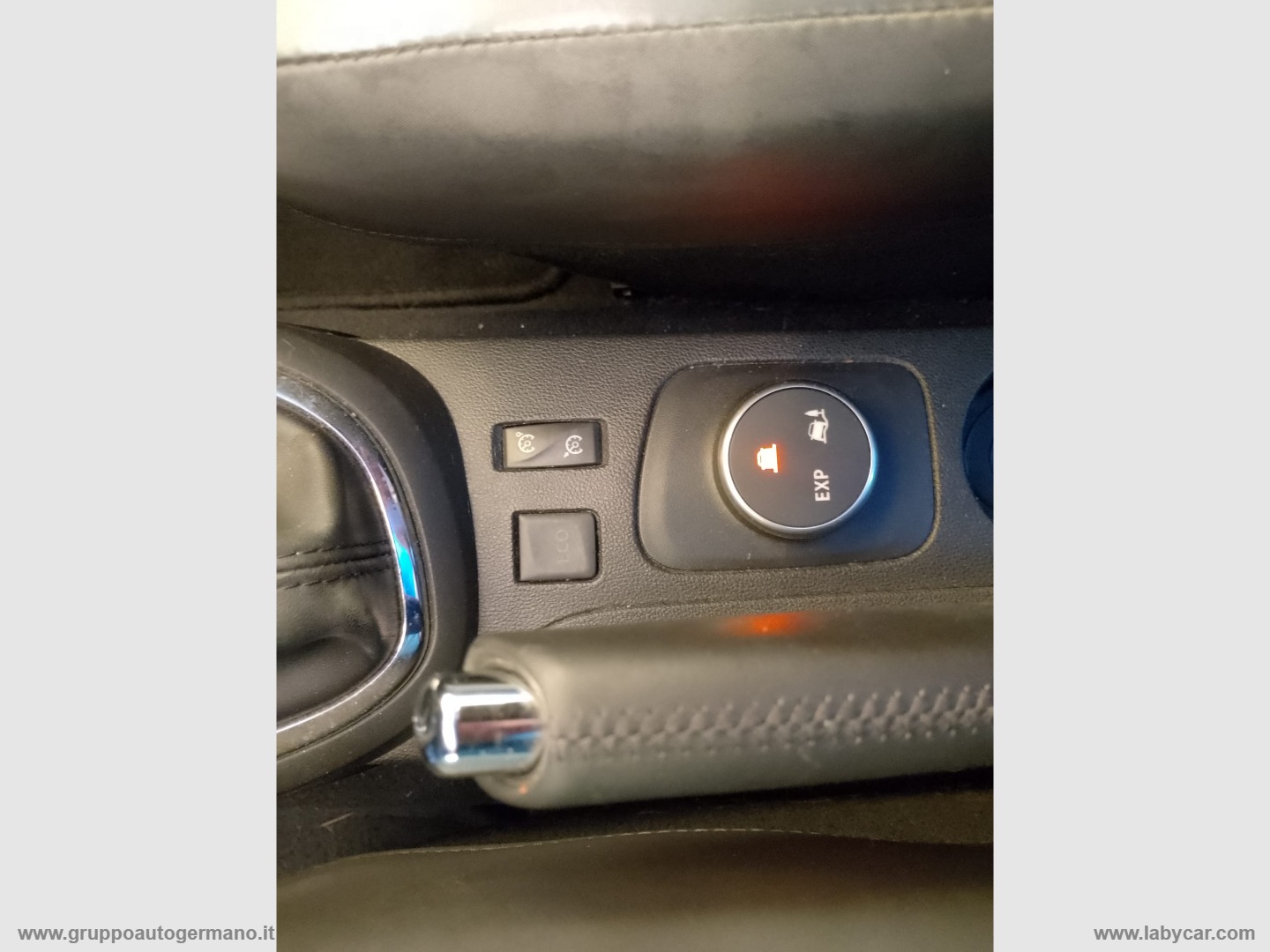 Captur dCi 8V 90 CV EDC Initiale Paris - immagine 9