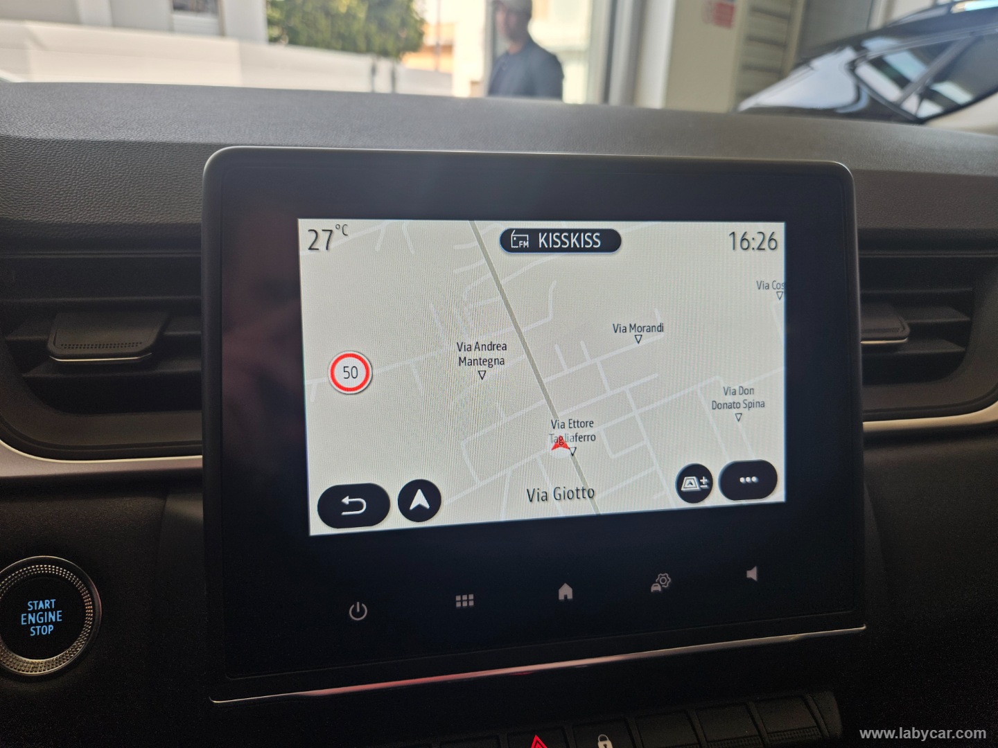 Captur Hybrid E-Tech 145 CV Business AUT. - immagine 9