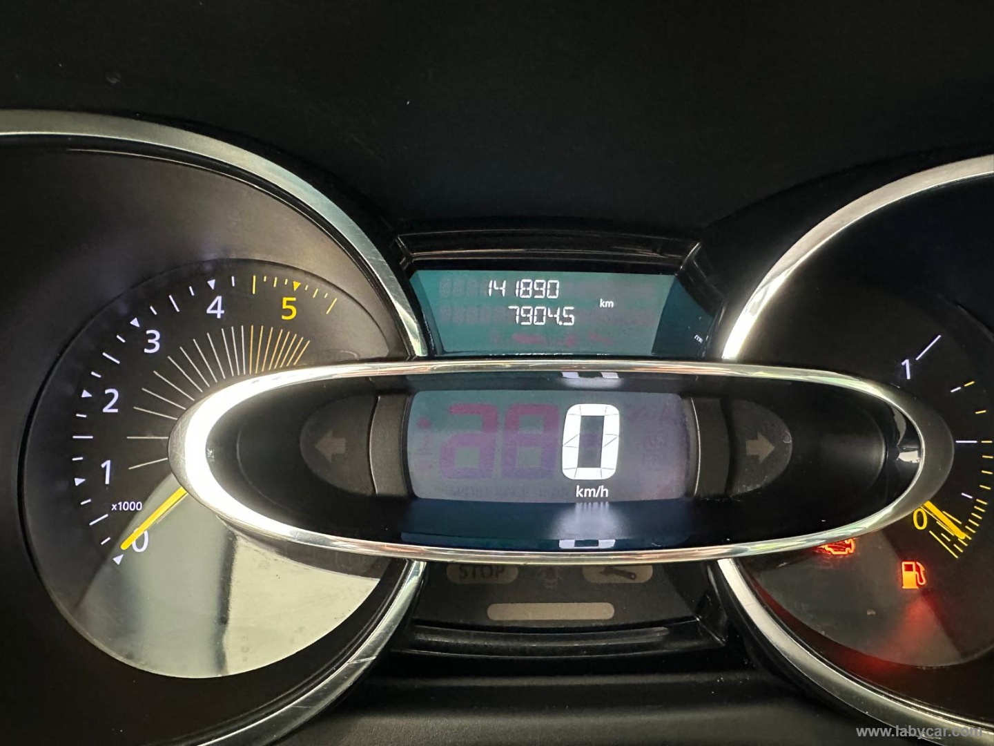 Clio 1.5 dCi 8V 90 CV S&S 5p. GT Line - immagine 9