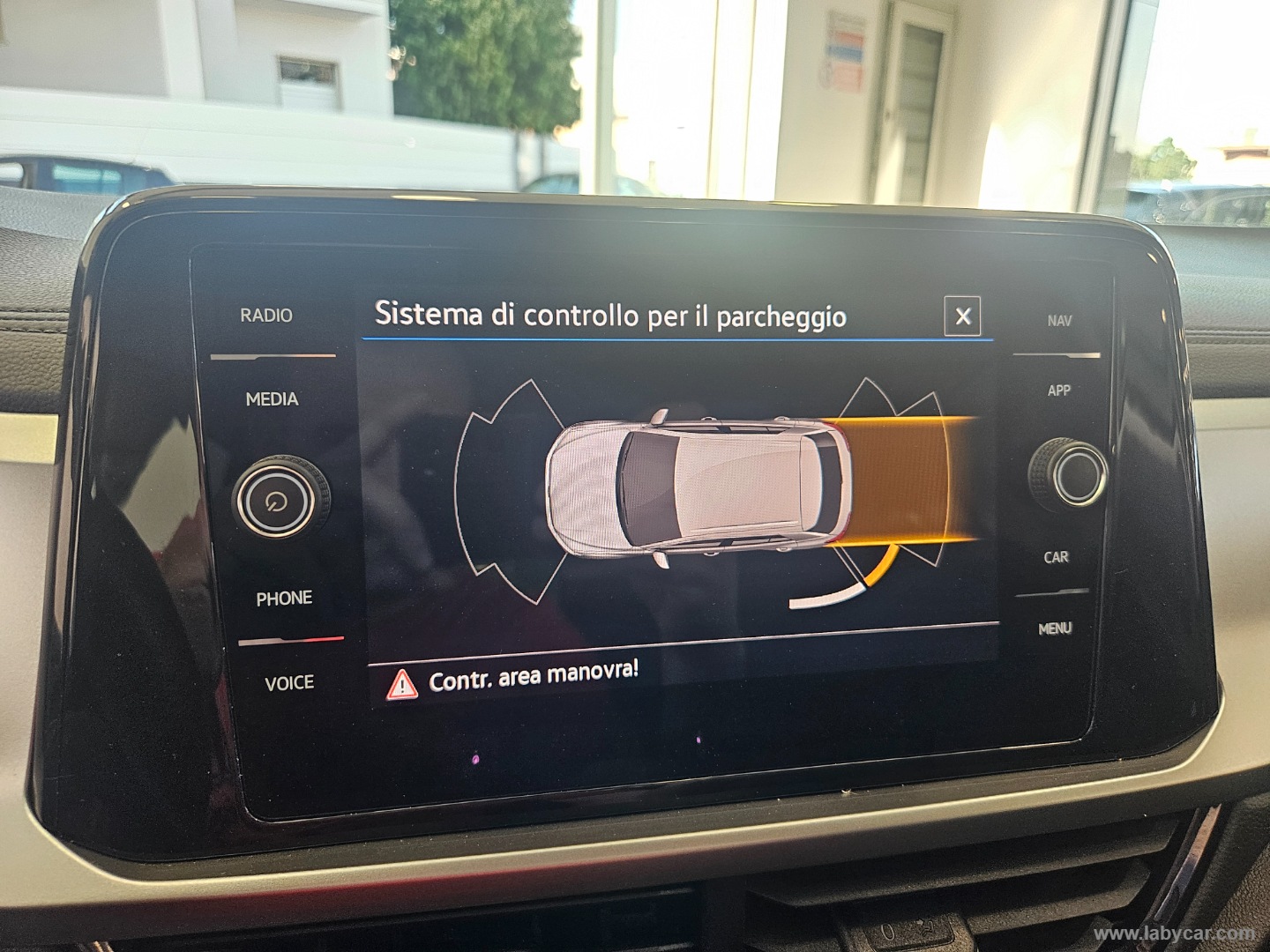 T-Roc 2.0 TDI SCR 150 CV DSG Life - immagine 9