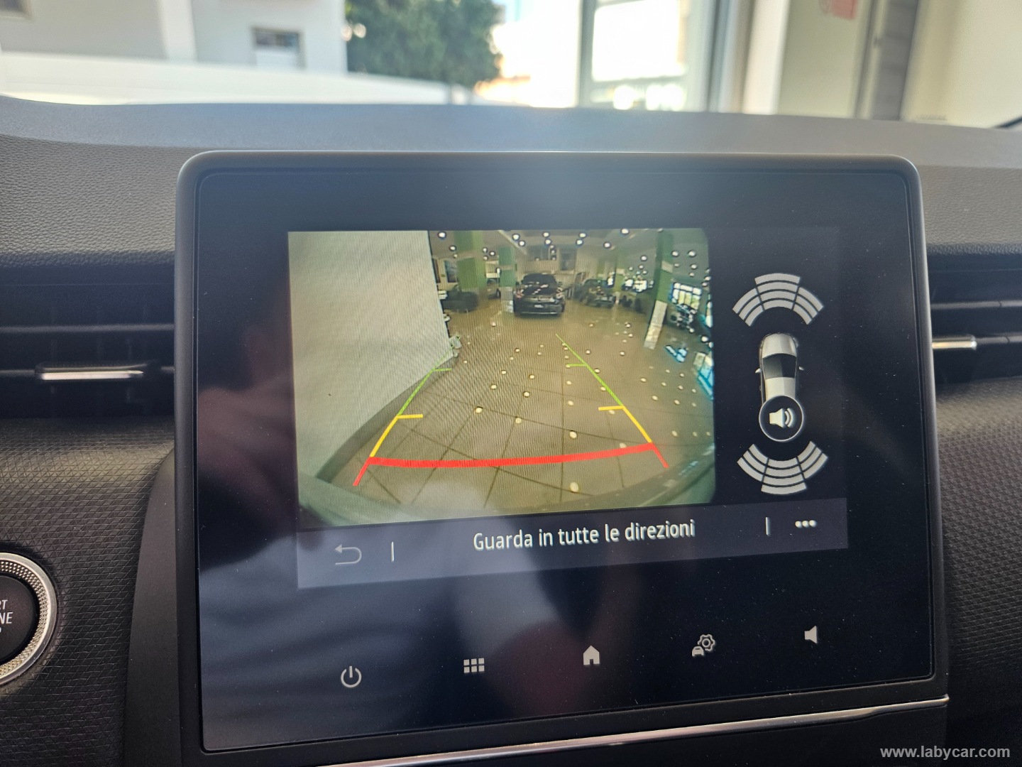 Clio Hybrid E-Tech 140 CV 5p. E-Tech - immagine 9