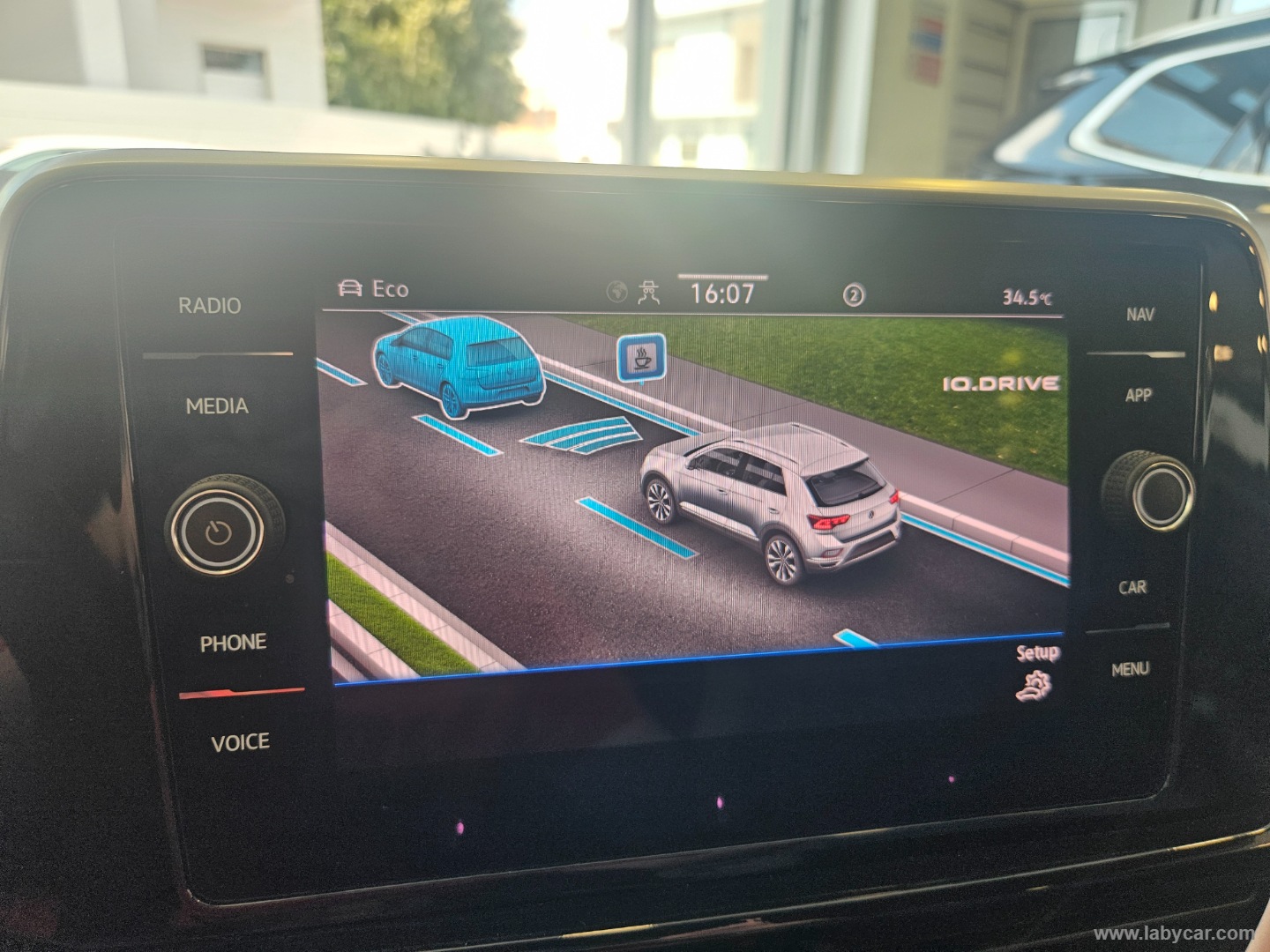 T-Roc 2.0 TDI SCR 150CV DSG 4MOT. R-Line - immagine 9