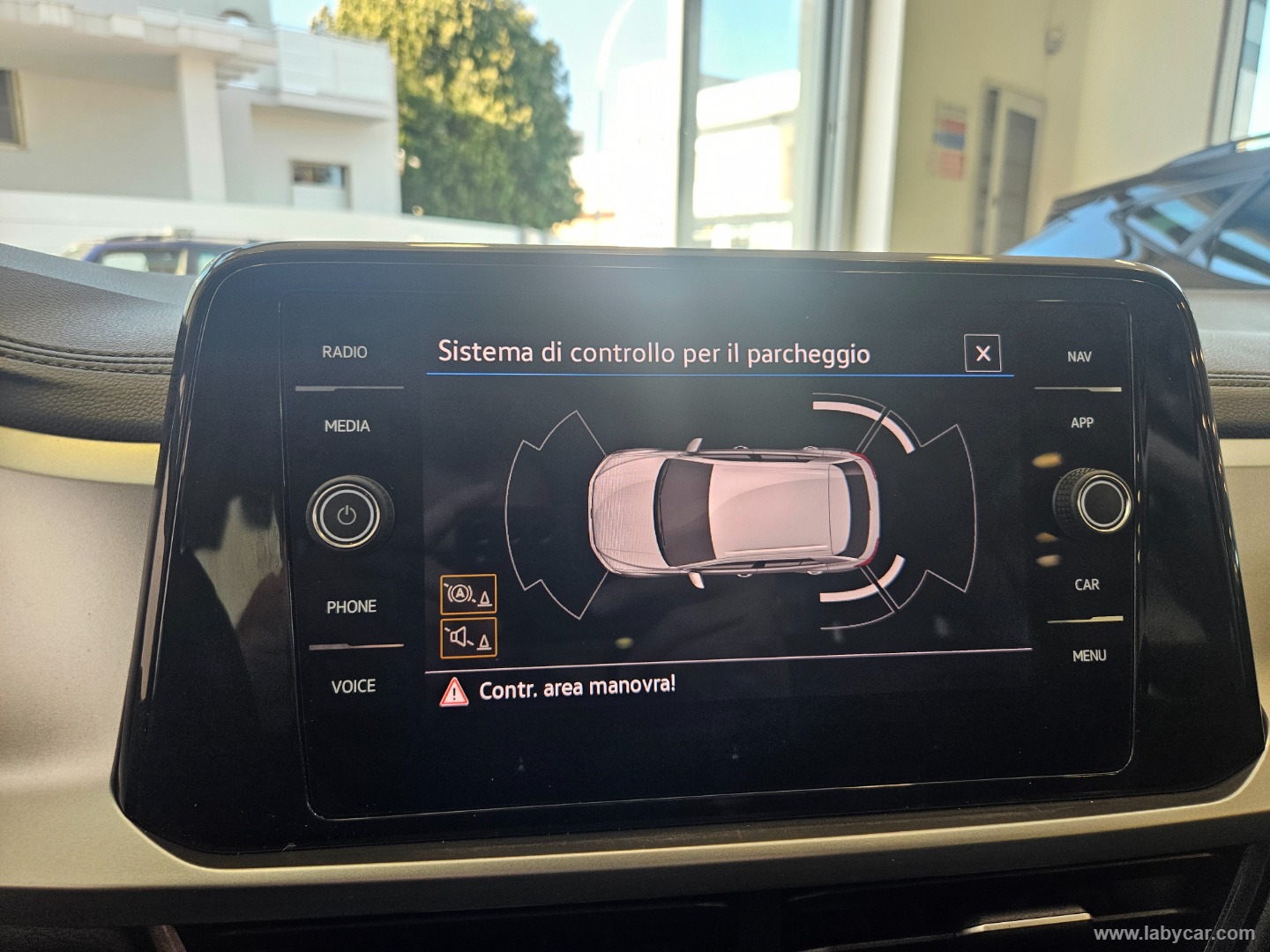T-Roc 2.0 TDI SCR Life - immagine 9