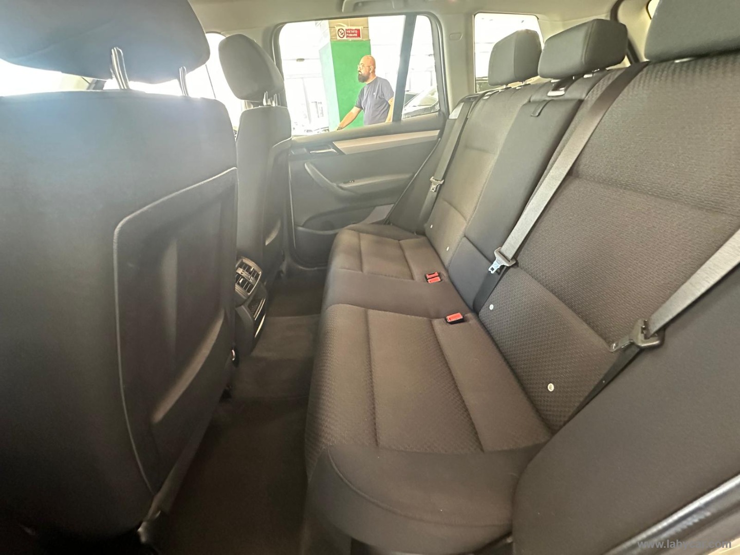 X3 xDrive20d Business aut. - immagine 9
