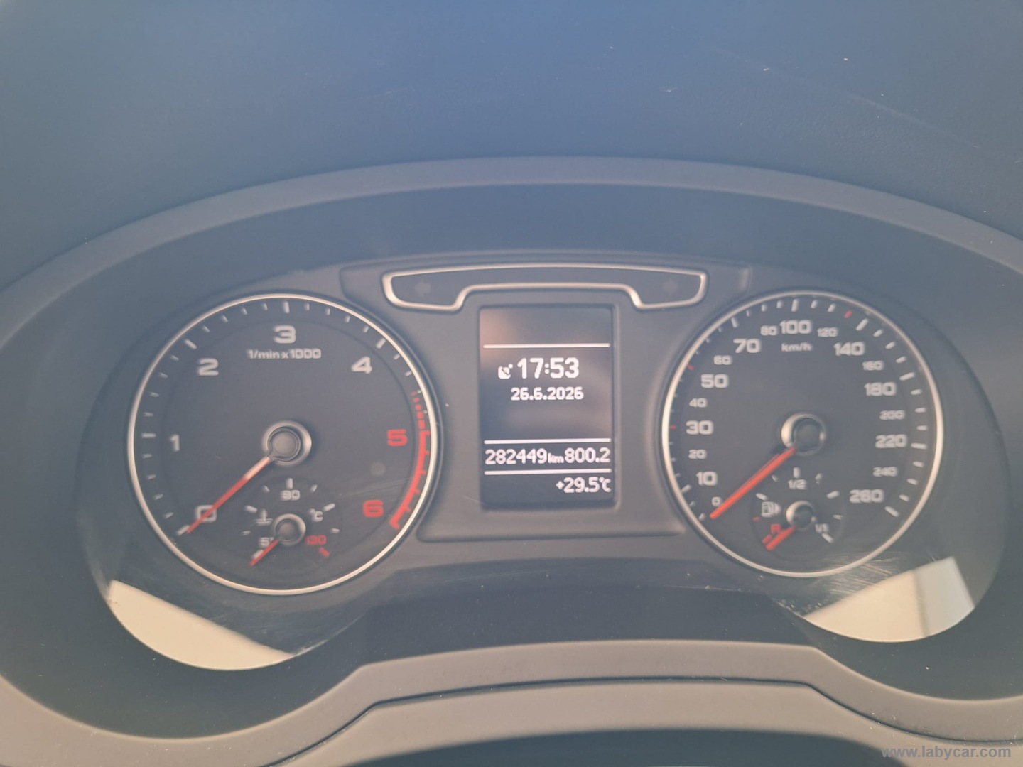 Q3 2.0 TDI Business - immagine 9