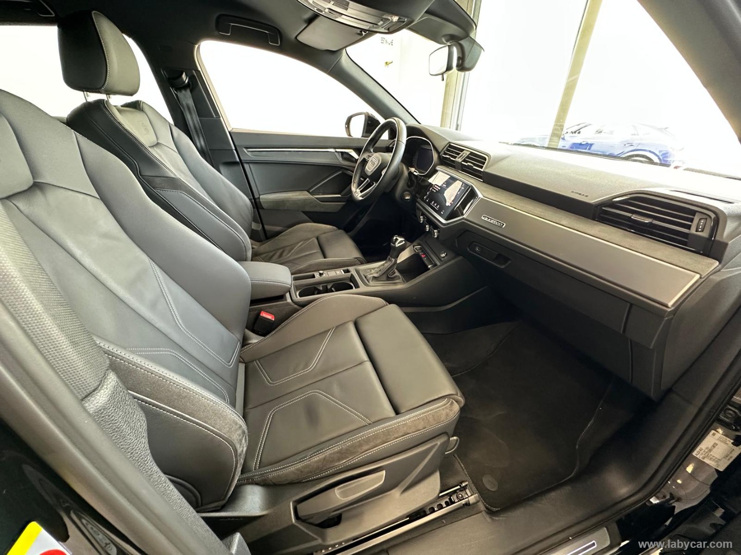 Q3 SPB 40 TDI qu. S tr. S line edition - immagine 9
