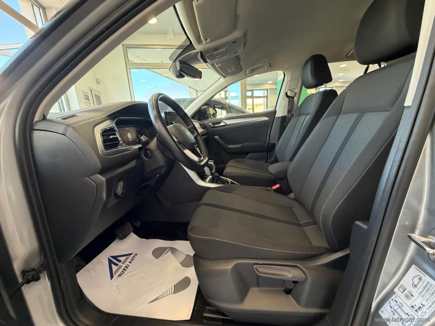 T-Roc 2.0 TDI SCR 150 CV DSG Life - immagine 9