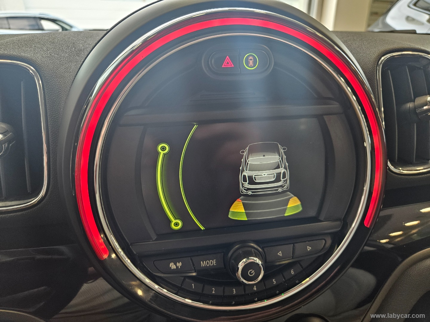 Mini Cooper SD Hype Countryman Aut. - immagine 9