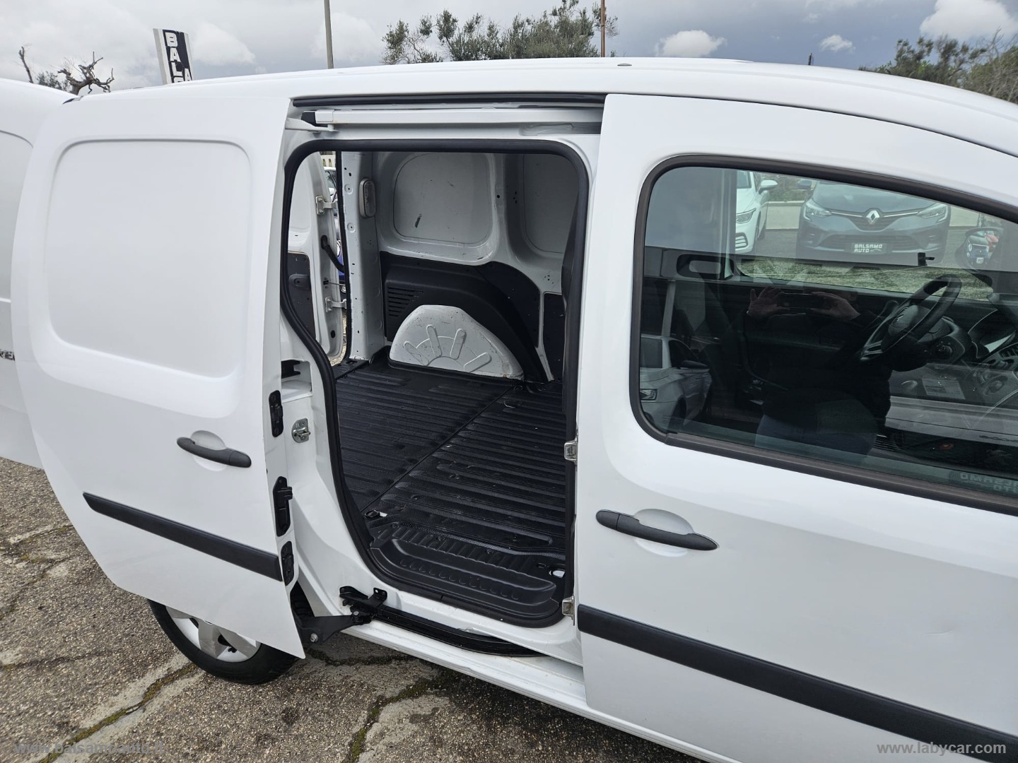 Kangoo 1.5dCi 110 Express Ice - immagine 9