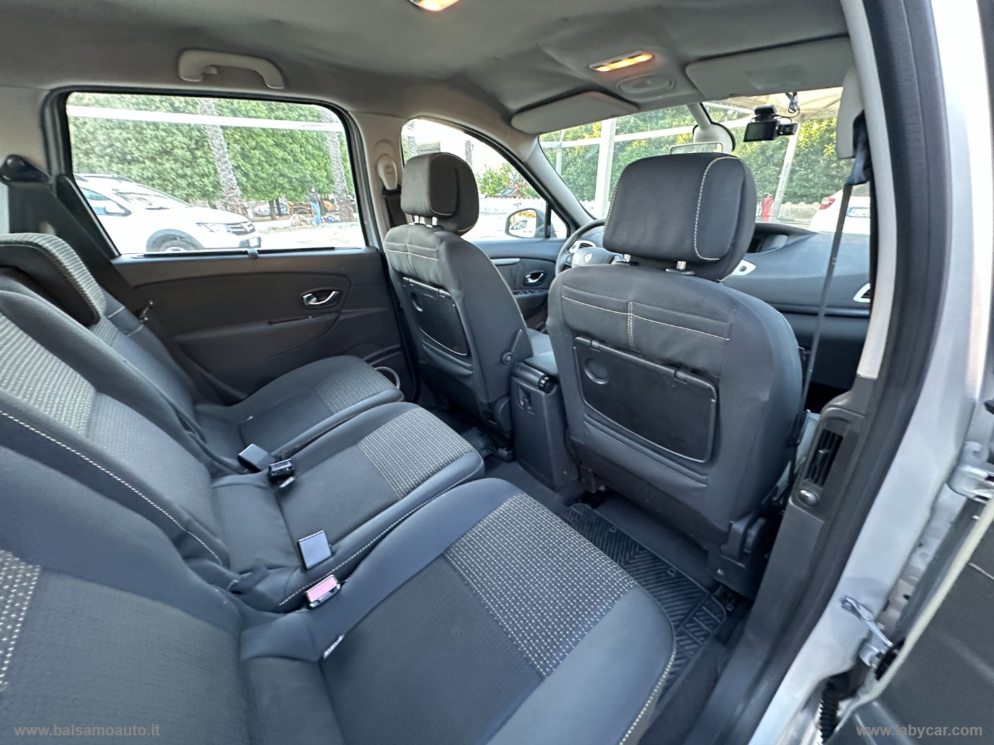 Scénic 1.5 dCi 110 CV Confort - immagine 9
