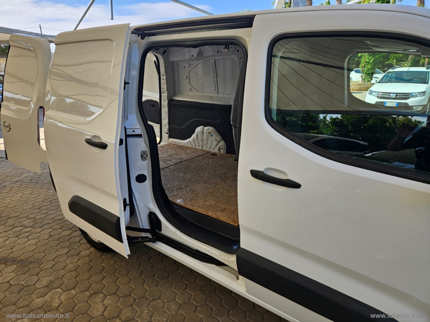 Combo Cargo XL 1.5D 100 S&S PL 950kg Ed. - immagine 9