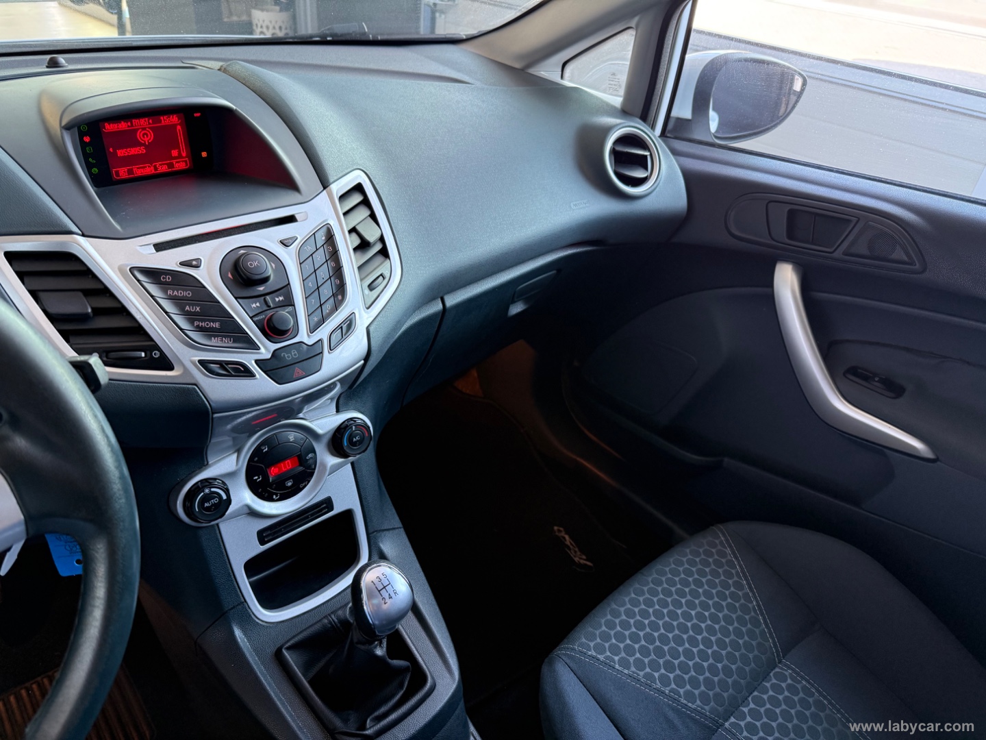 Fiesta 1.4 5p. Bz.- GPL Titanium - immagine 9