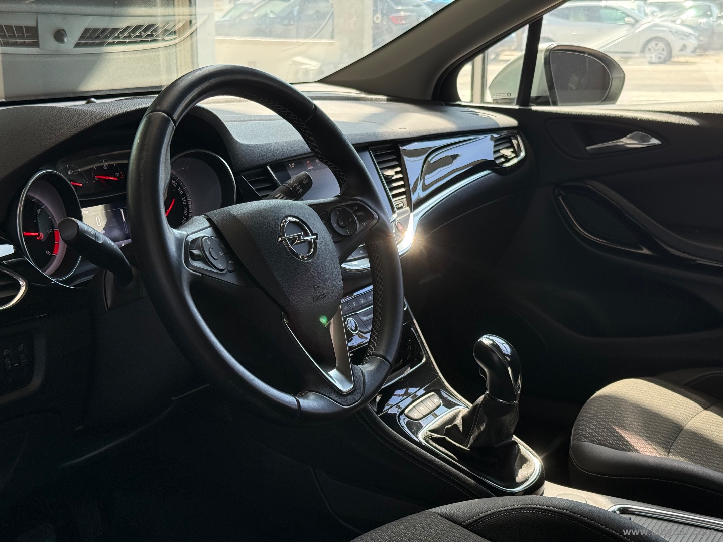 Astra 1.6 CDTi 110 CV S&S ST Business - immagine 9