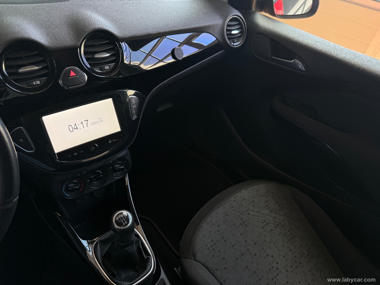 Adam 1.2 70 CV - immagine 9