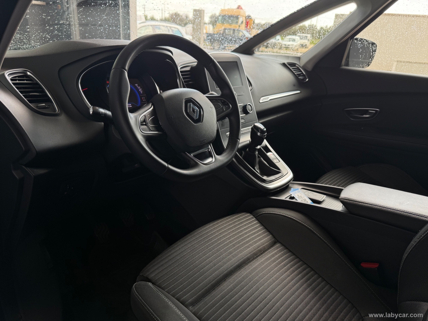 Scénic Blue dCi 120 CV Business - immagine 9