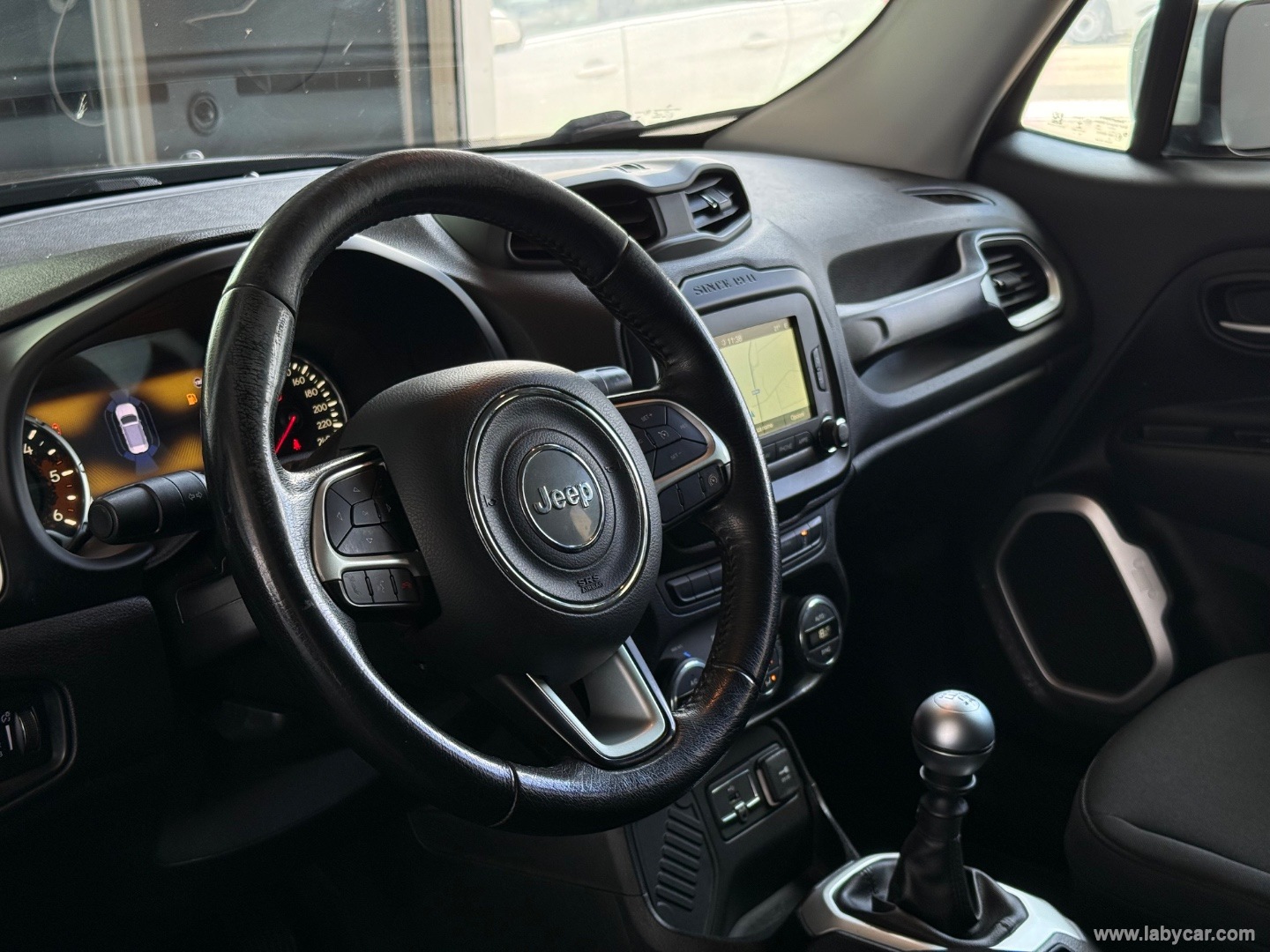 Renegade 1.6 Mjt 120CV Limited - immagine 9
