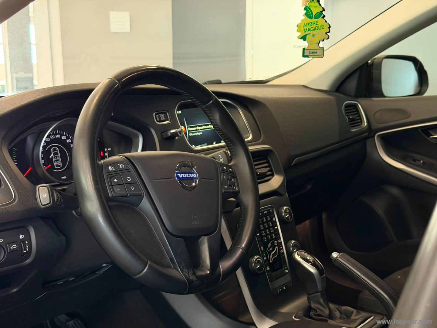 V40 D2 1.6 Powershift Business Edition - immagine 9