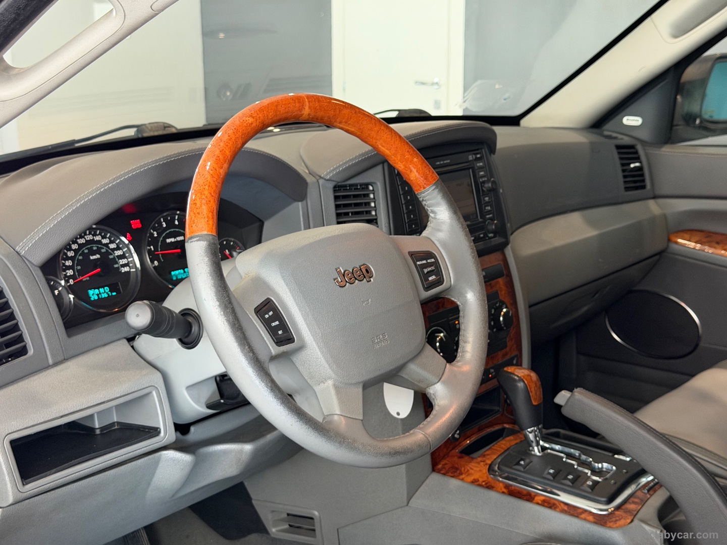 Grand Cherokee 3.0 CRD DPF Limited - immagine 9