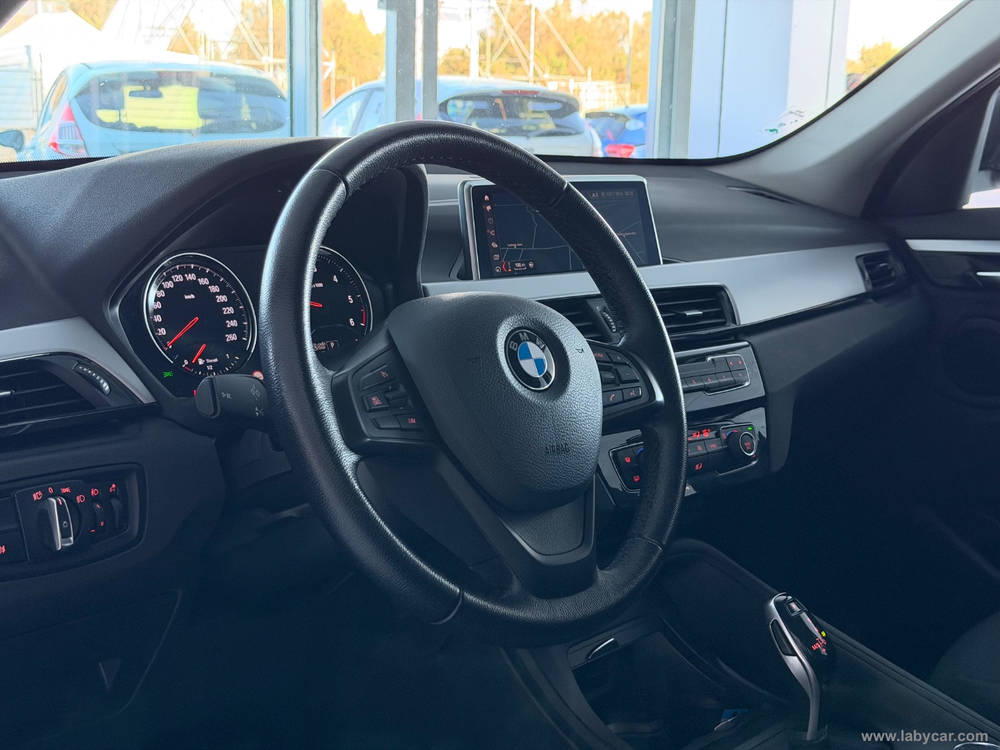 X1 sDrive20d Business Advantage - immagine 9