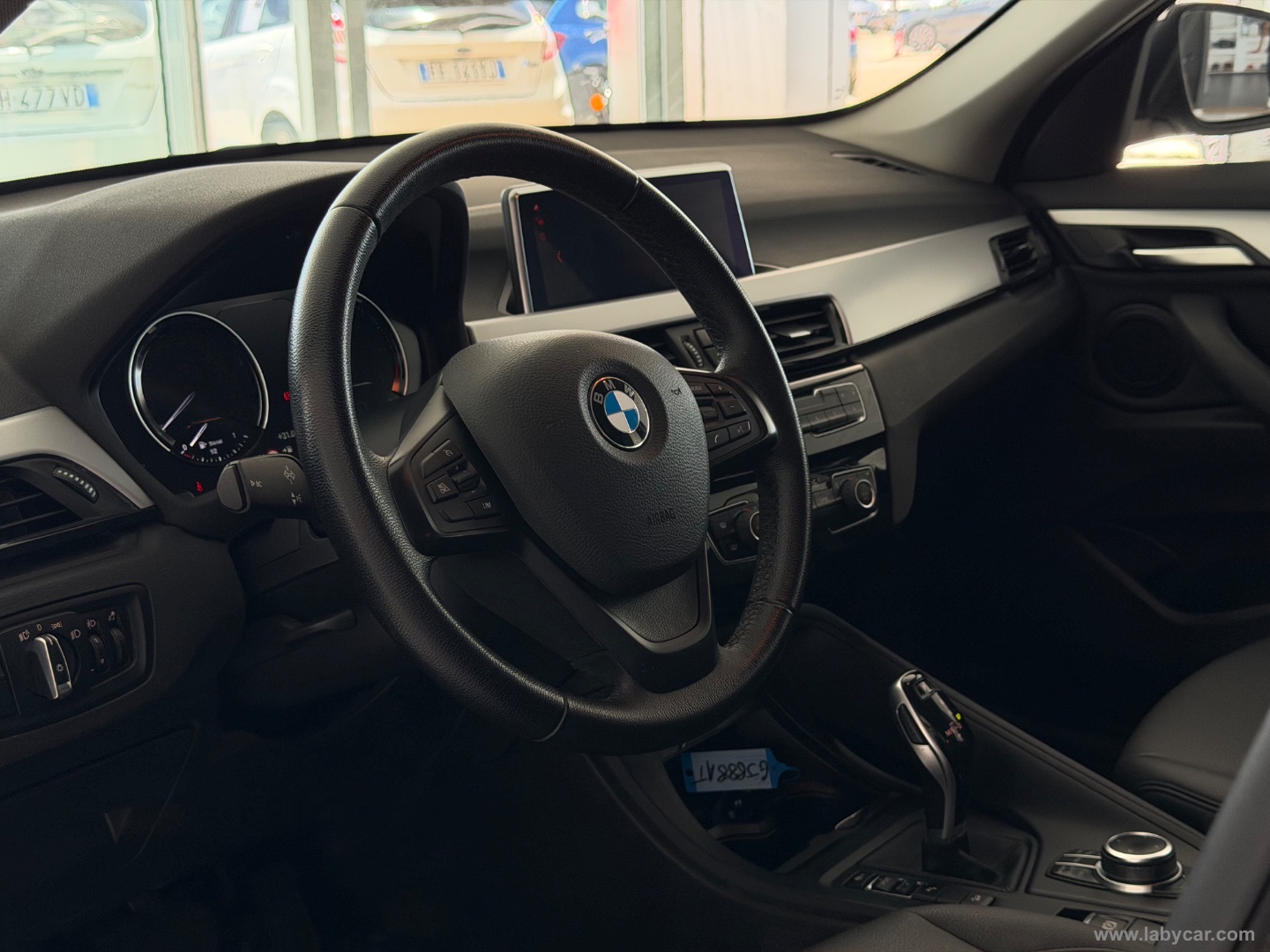X1 xDrive18d xLine Plus - immagine 9