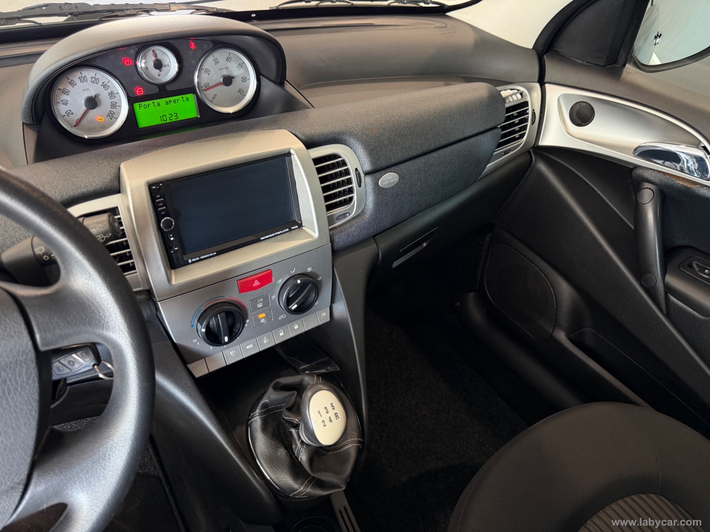 Ypsilon 1.2 Argento - immagine 9