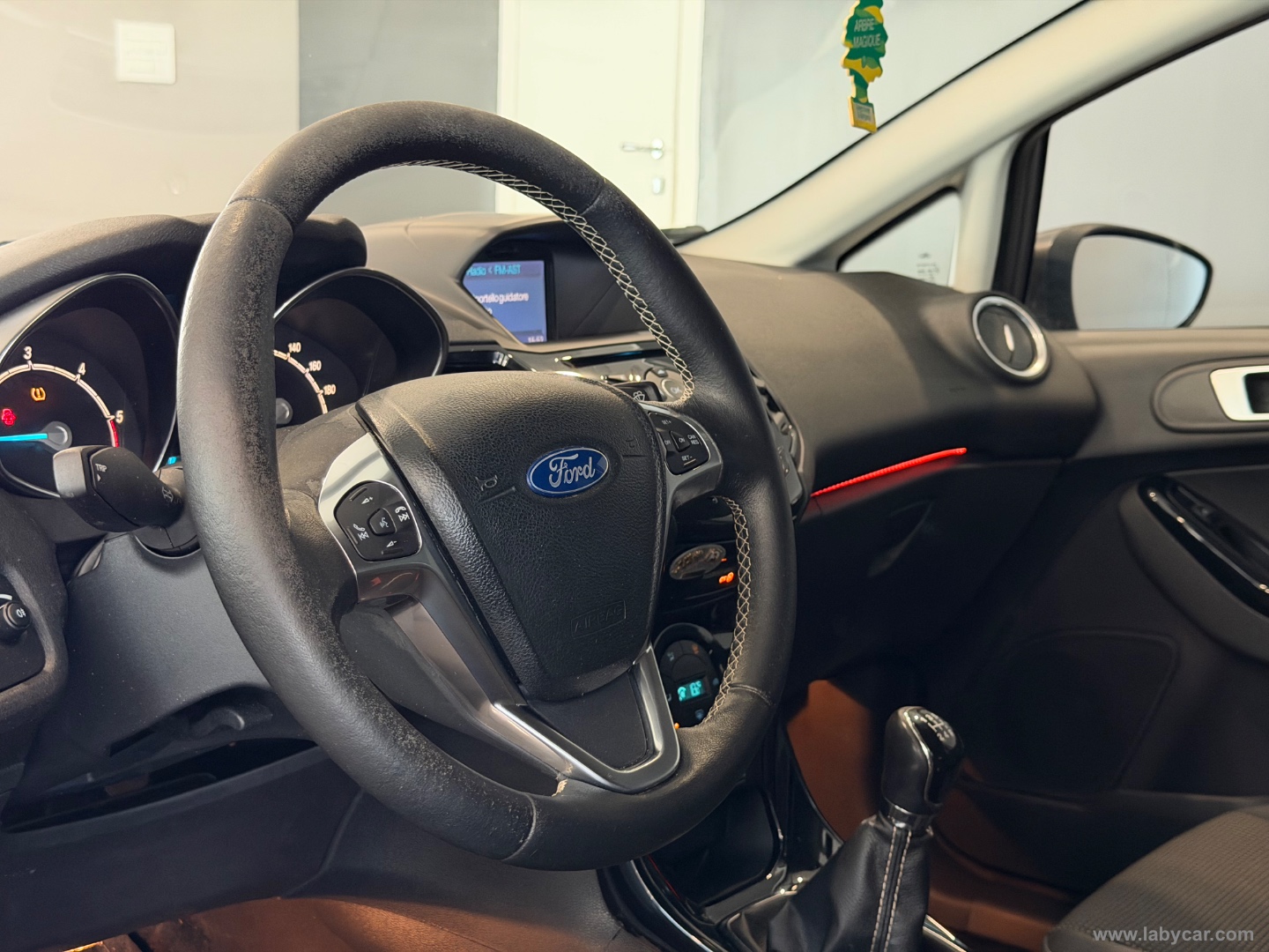 Fiesta 1.5 TDCi 95 CV 5p. Titanium - immagine 9