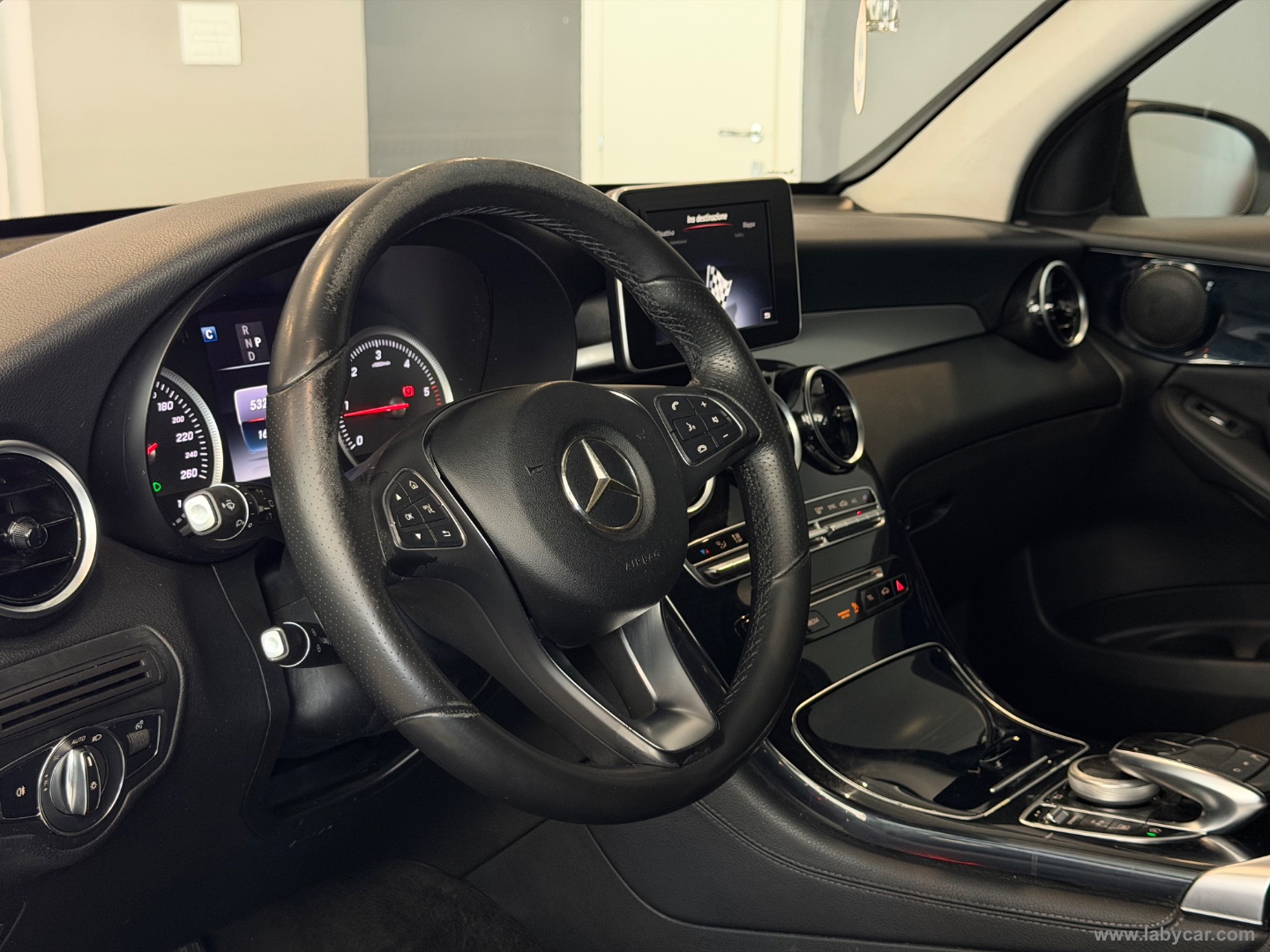 GLC 250 d 4Matic Exclusive - immagine 9