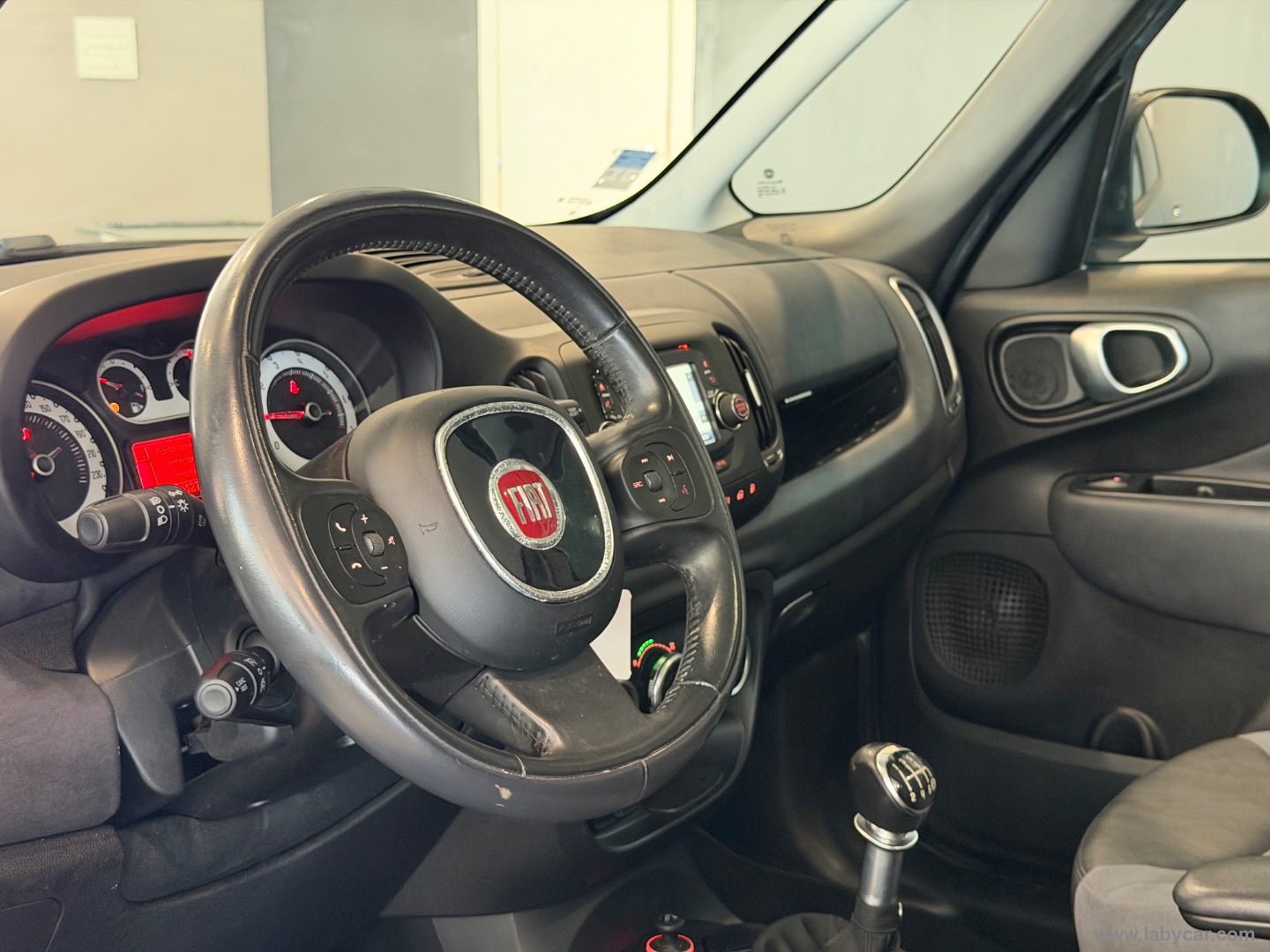 500L 0.9 TwinAir Turbo Nat. Power Lounge - immagine 9