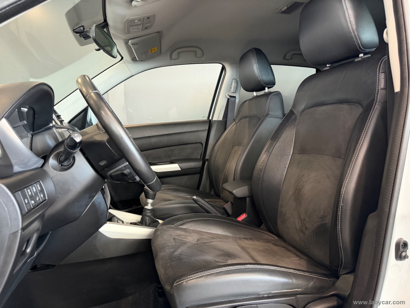 Vitara 1.6 DDiS 4WD All Grip V-Top - immagine 9