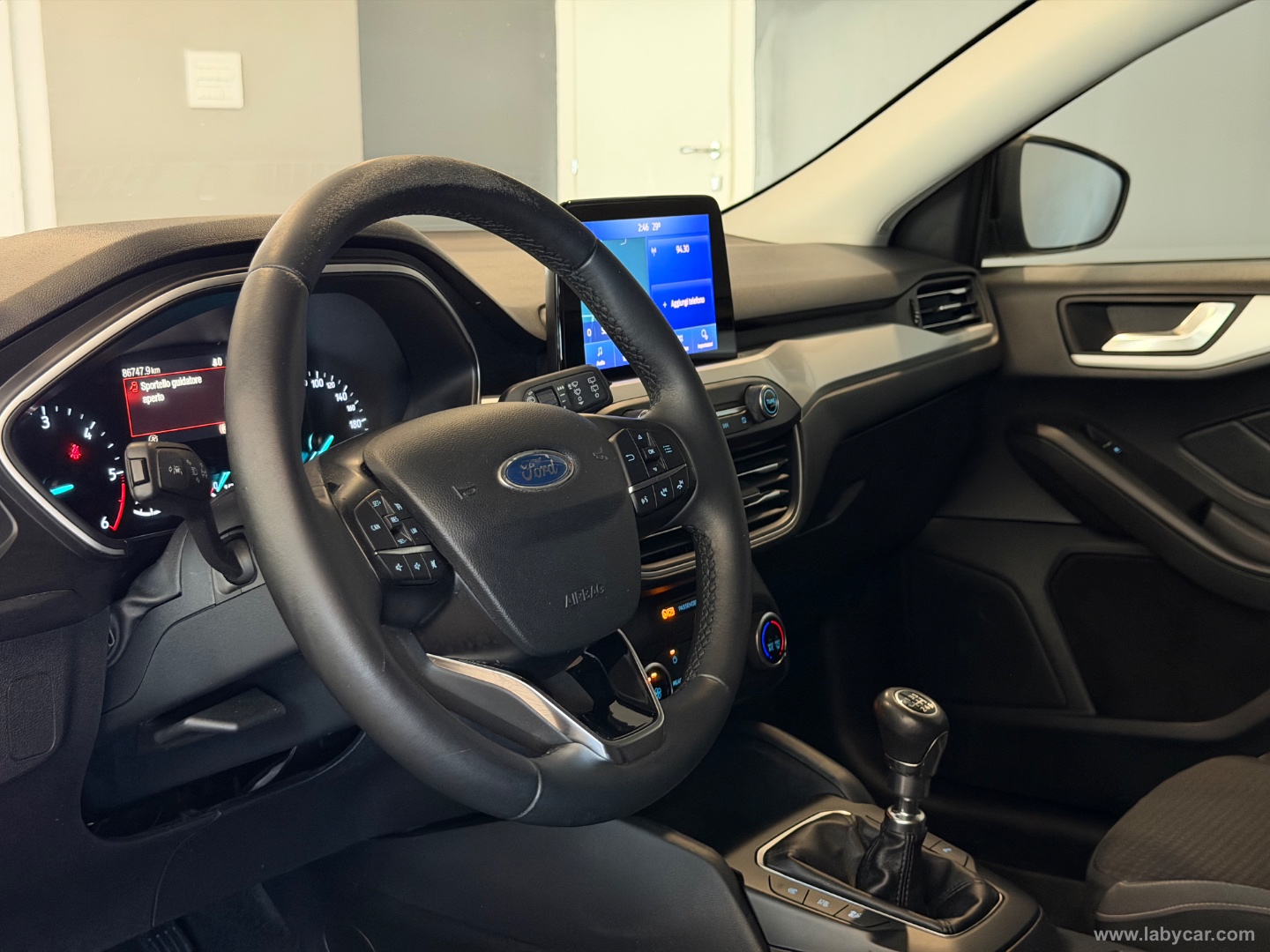 Focus 1.5 EcoBlue 95CV SW Business - immagine 9