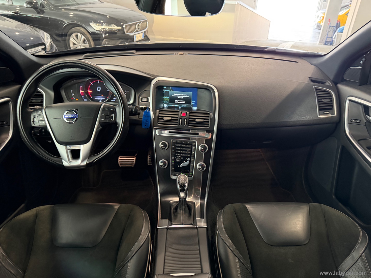 XC60 D4 Geartronic R-design - immagine 9