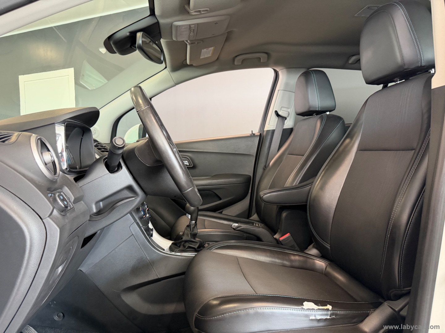 Trax 1.7D FWD LT - immagine 9
