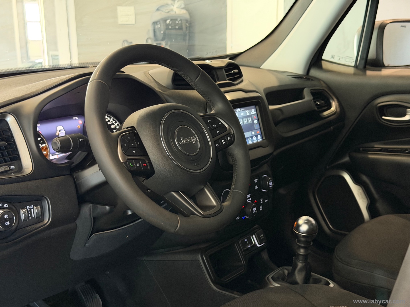 Renegade 1.6 Mjt 130CV Limited - immagine 9