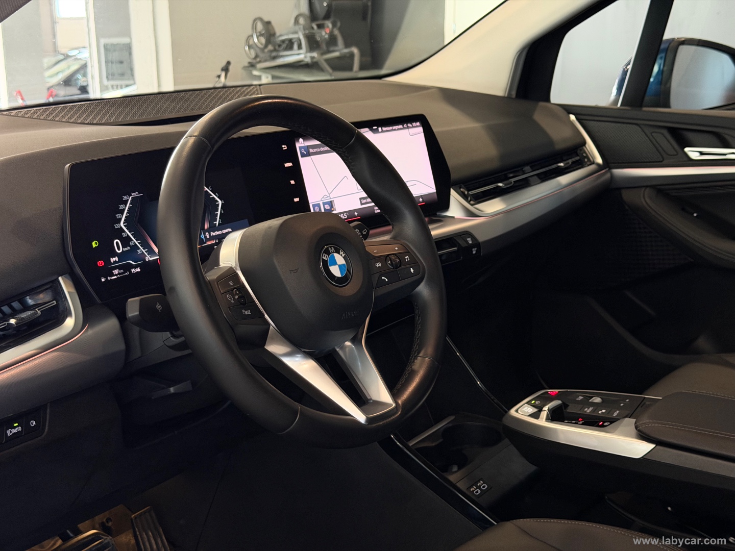 220i 48V Active Tourer Luxury - immagine 9