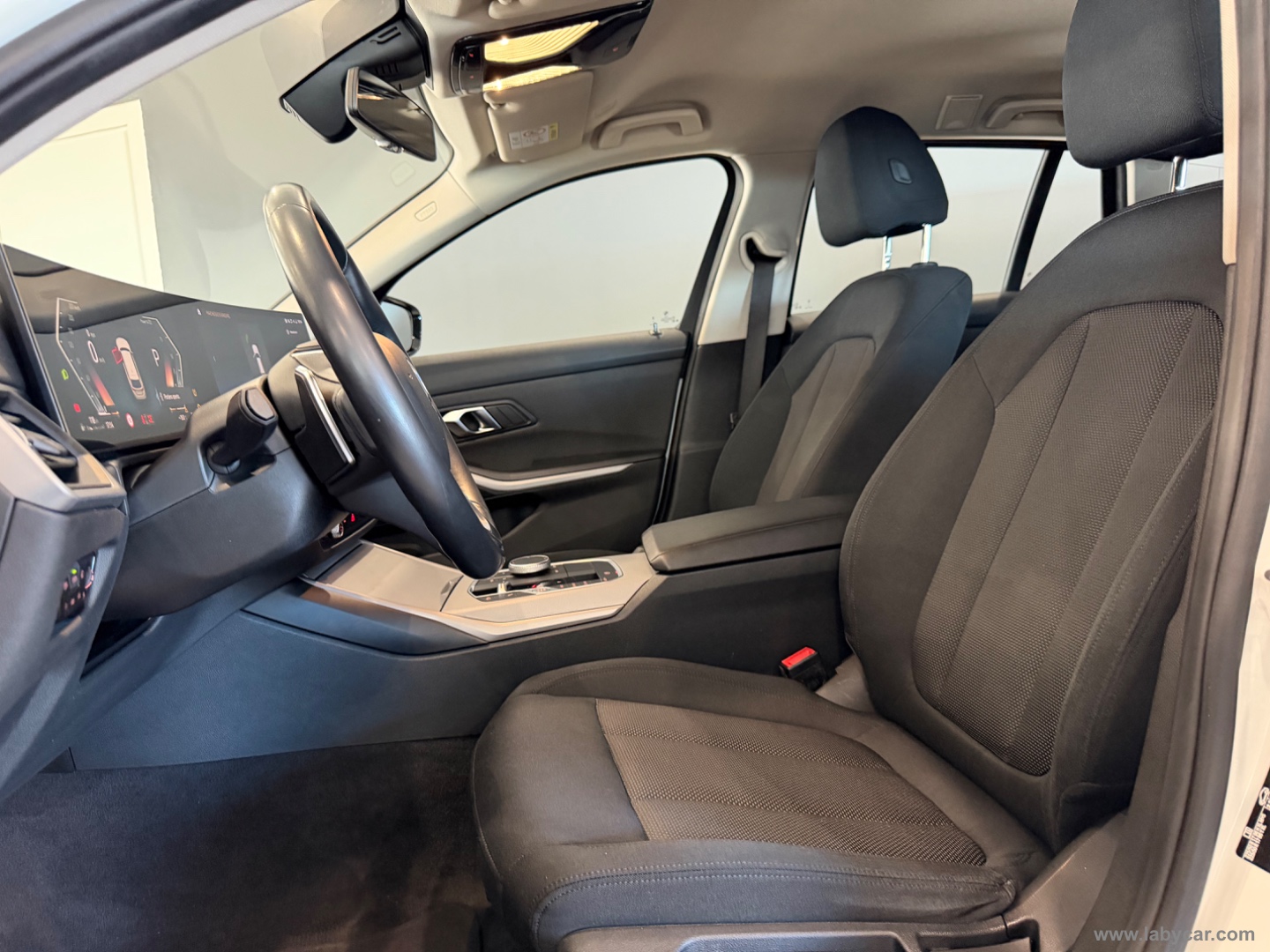 316d 48V Touring Msport - immagine 9