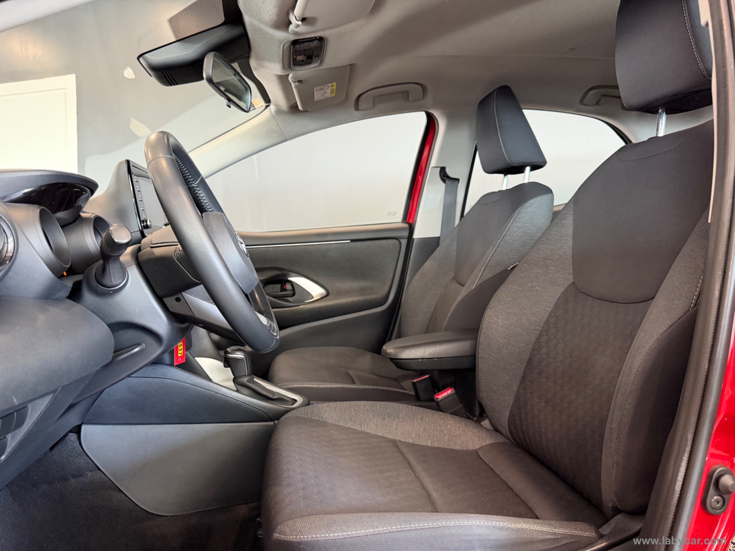 Yaris 1.5 Hybrid 5p. Trend - immagine 9
