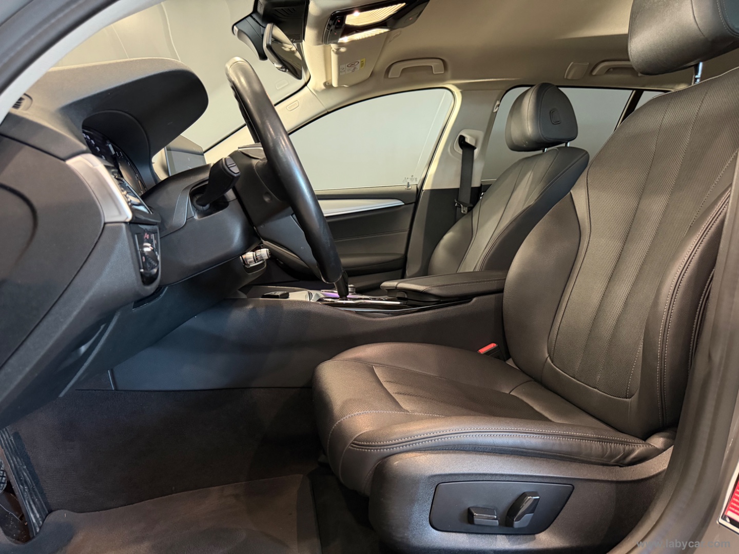 520d 48V xDrive Touring Luxury - immagine 9