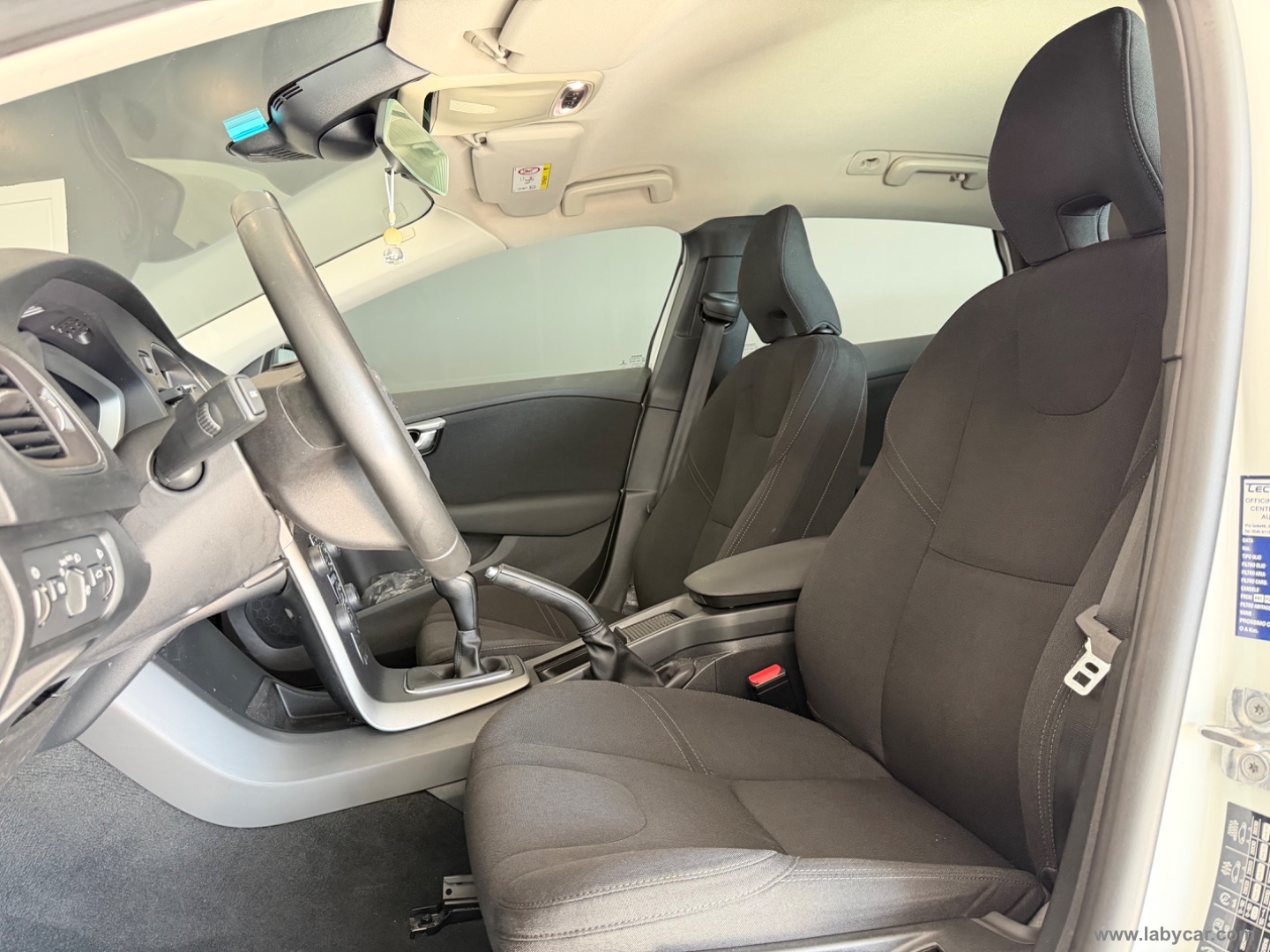 V40 D2 Business - immagine 9