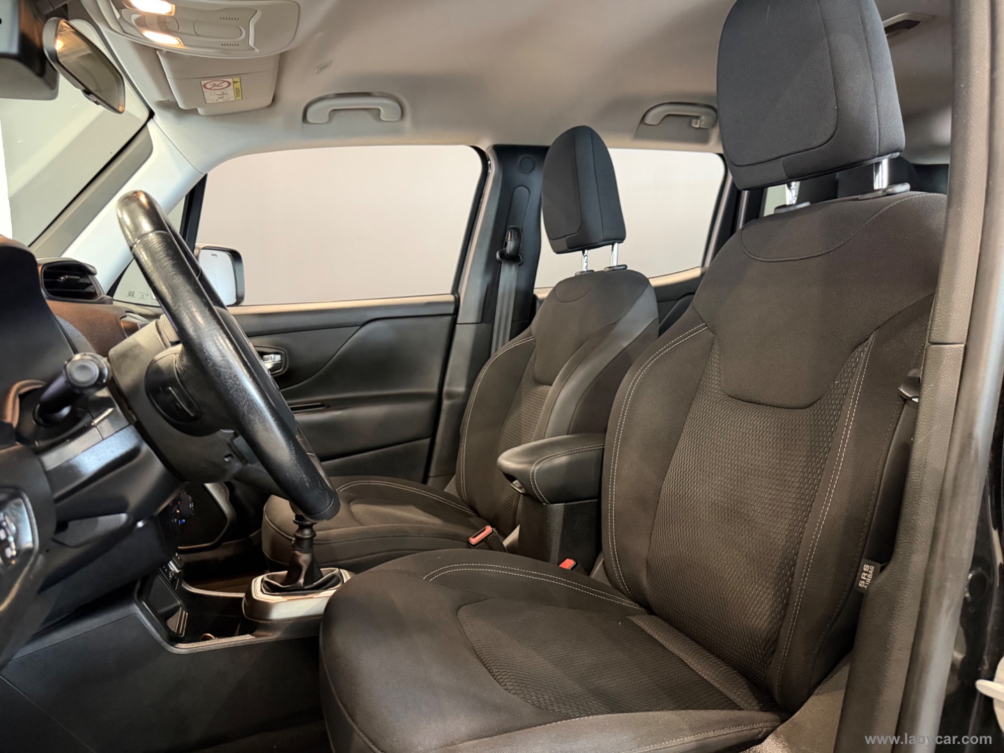 Renegade 1.6 Mjt 120CV Longitude - immagine 9