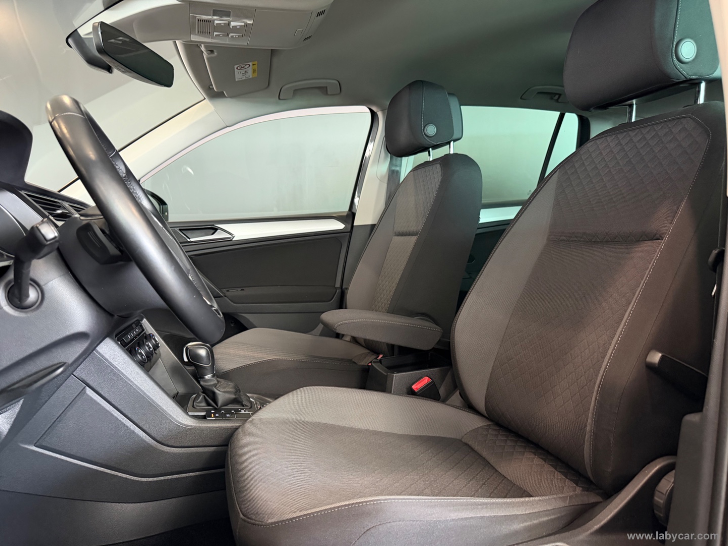 Tiguan 2.0 TDI DSG 4MOTION Business BMT - immagine 9