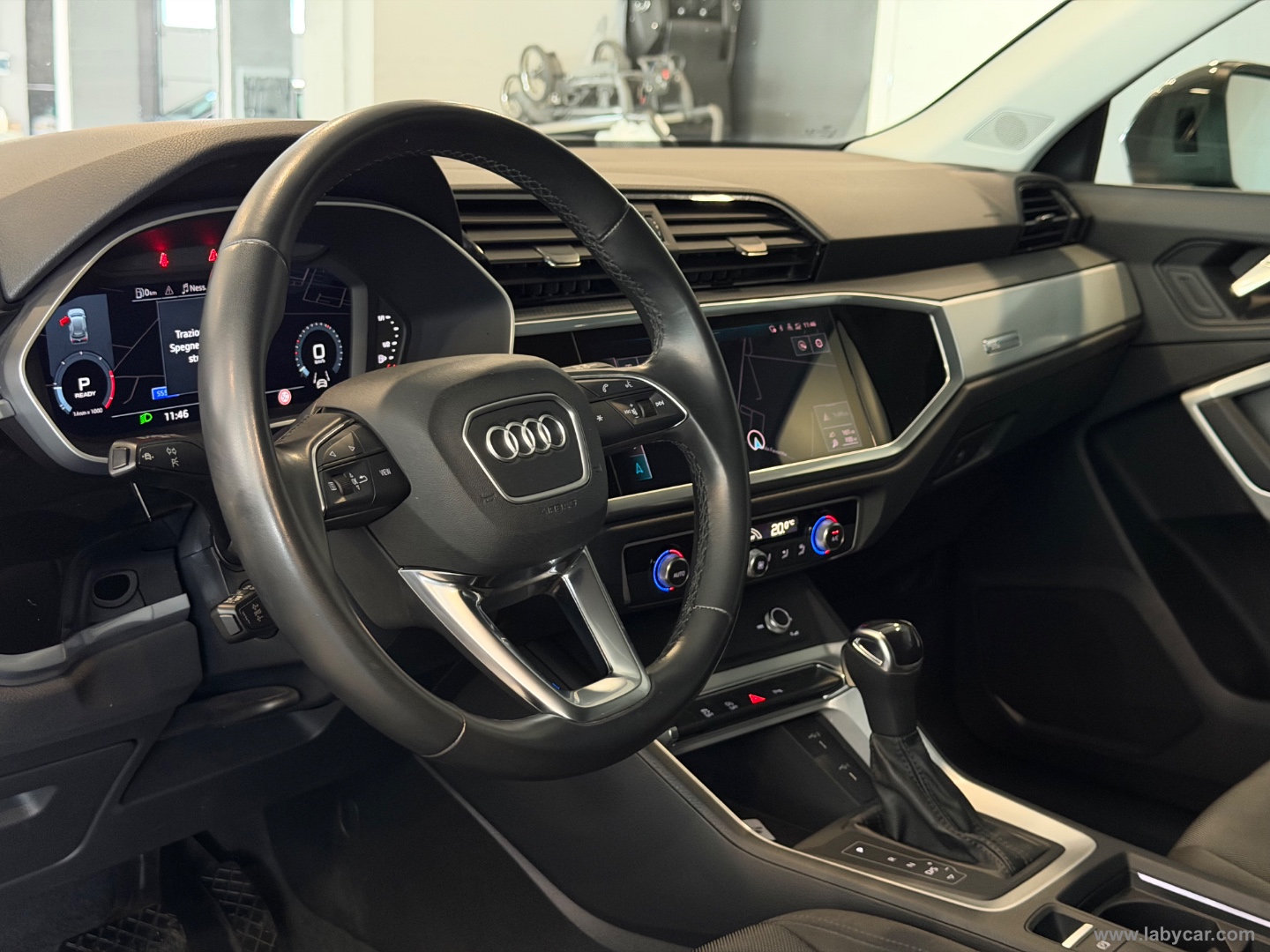Q3 35 TDI S tronic Business - immagine 9
