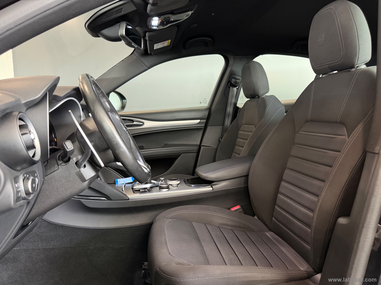 Stelvio 2.2 T.diesel 210CV AT8 Q4 Sprint - immagine 9