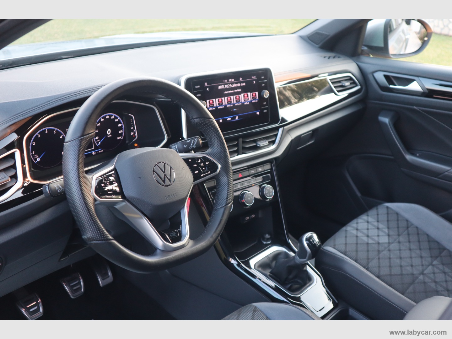 T-Roc 1.0 TSI R-Line - immagine 9
