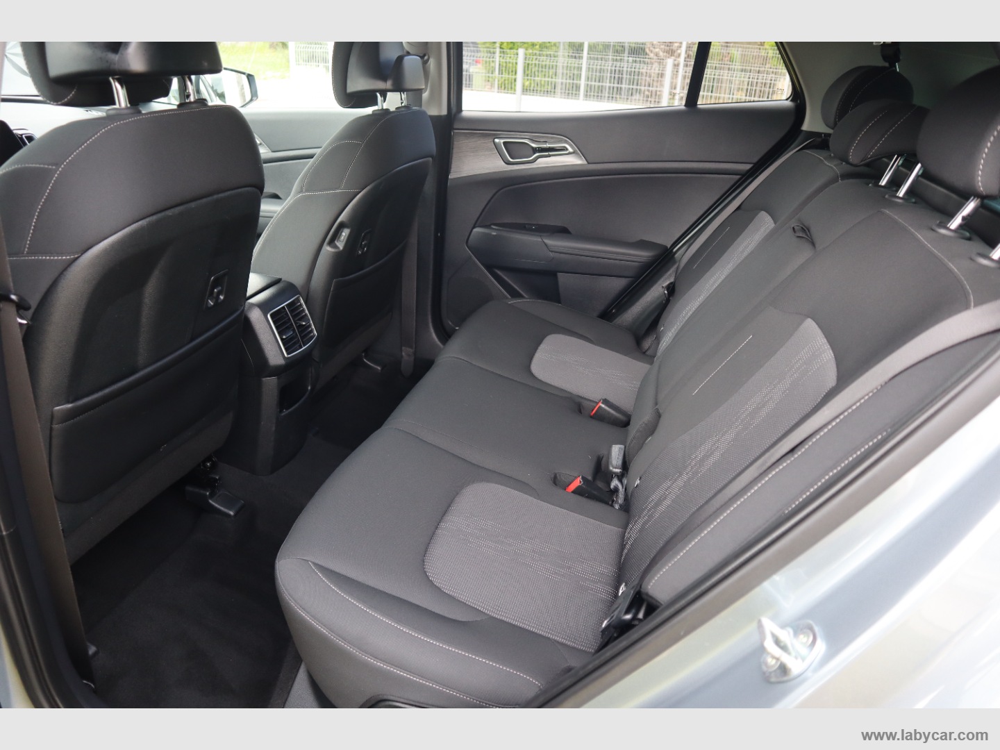 Sportage 1.6 CRDi MHEV Style - immagine 9