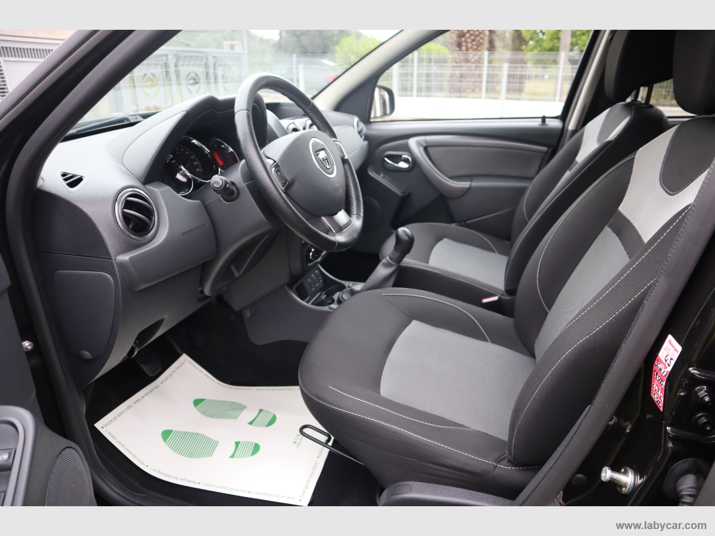 Duster 1.6 115 CV S&S 4x2 GPL Lauréate - immagine 9